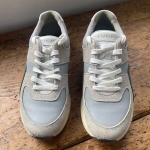 Everlane Sneakers